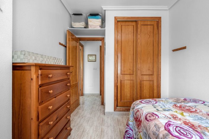 Image No.17-2 Bed Apartment for sale