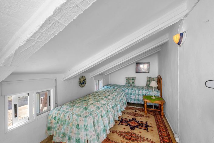 Image No.26-2 Bed Apartment for sale