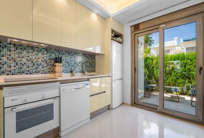 013ivory4bed