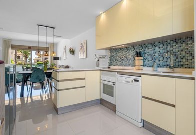 014ivory4bed