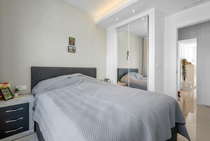 Image No.33-4 Bed Townhouse for sale