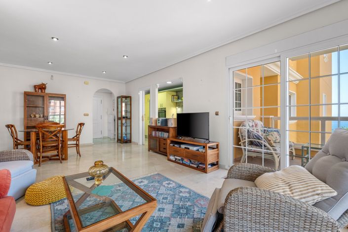 Image No.11-3 Bed Apartment for sale