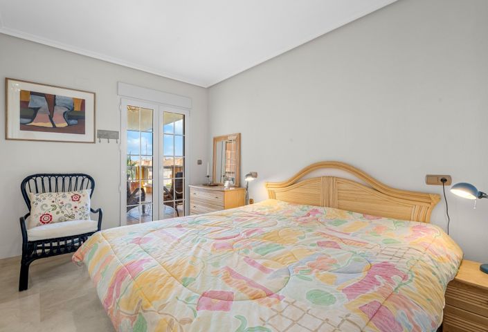 Image No.19-3 Bed Apartment for sale