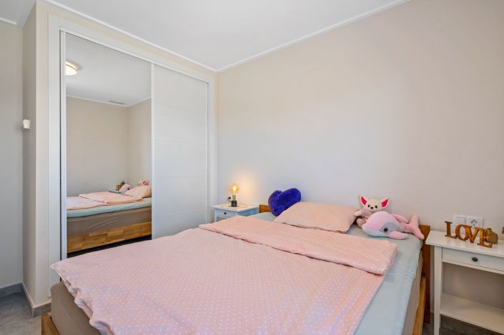 Image No.25-3 Bed Apartment for sale