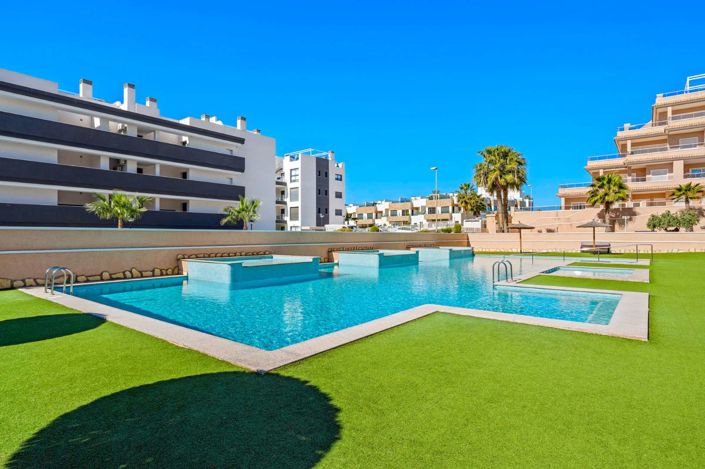 Image No.32-3 Bed Apartment for sale