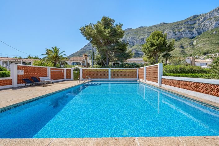 Image No.38-3 Bed Villa for sale