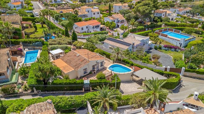 Image No.41-3 Bed Villa for sale
