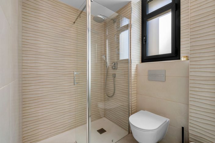 Image No.20-2 Bed Apartment for sale
