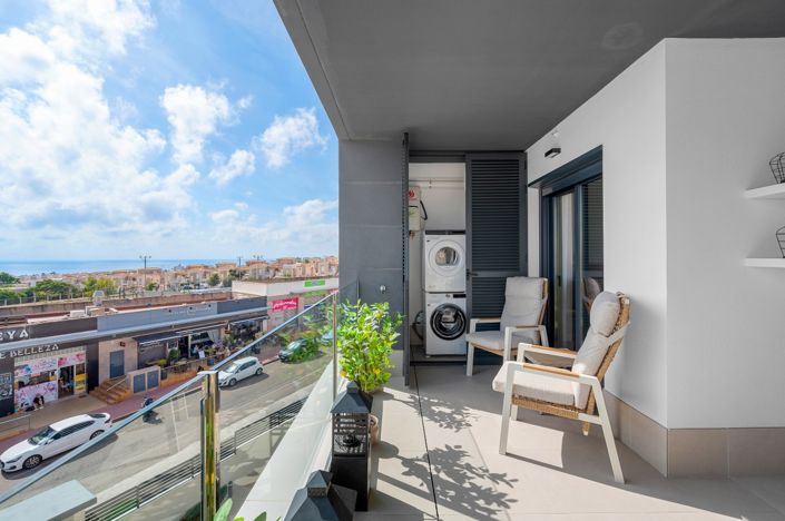 Image No.22-2 Bed Apartment for sale