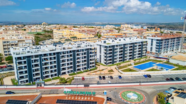 Image No.36-2 Bed Apartment for sale