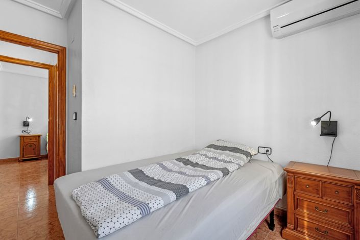 Image No.22-3 Bed Townhouse for sale