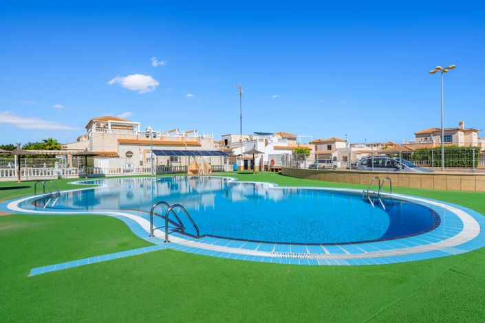 Image No.34-3 Bed Townhouse for sale