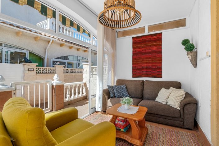 Image No.6-3 Bed Townhouse for sale