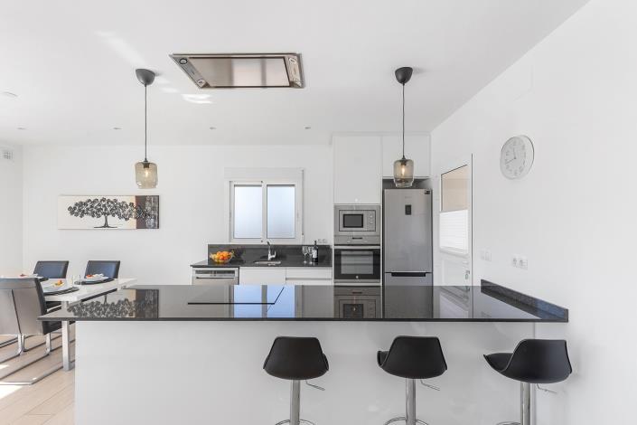 Image No.7-4 Bed Villa / Detached for sale