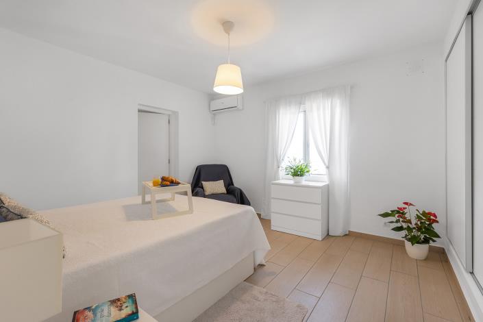 Image No.22-4 Bed Villa / Detached for sale