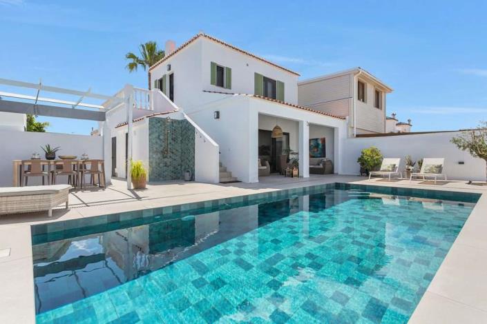 Image No.2-3 Bed Semi-Detached for sale