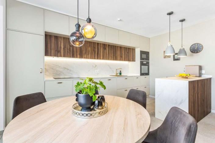 Image No.8-3 Bed Semi-Detached for sale