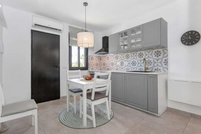 Image No.25-3 Bed Semi-Detached for sale