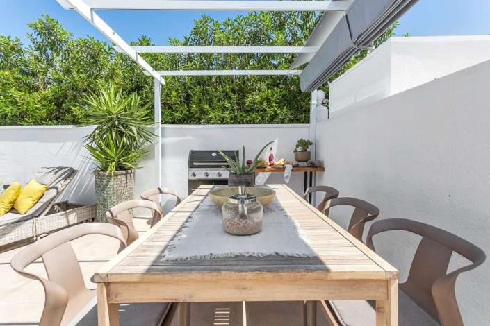 Image No.33-3 Bed Semi-Detached for sale