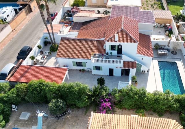 Image No.42-3 Bed Semi-Detached for sale