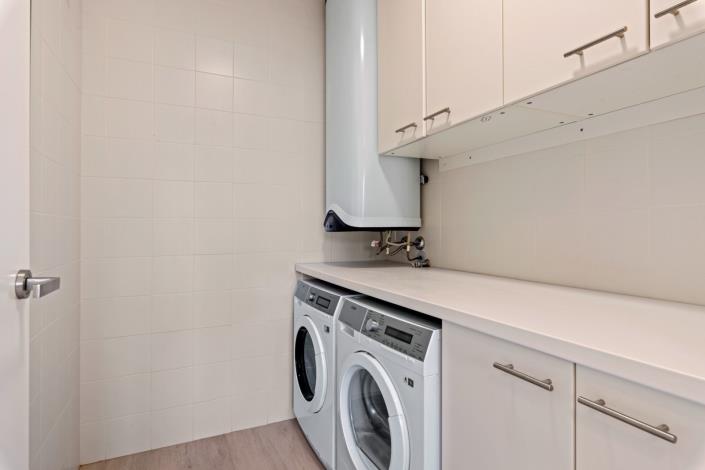 Image No.10-3 Bed Villa / Detached for sale