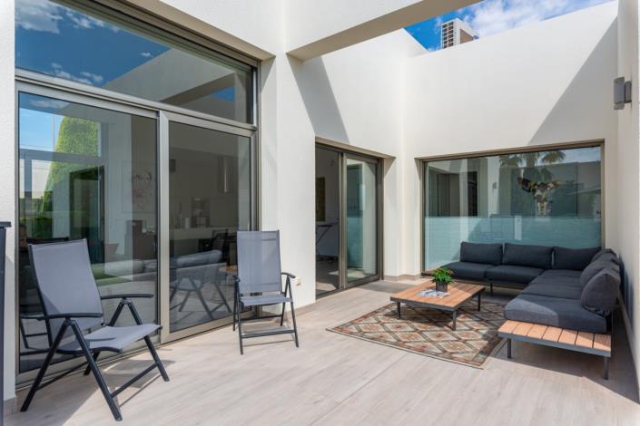 Image No.14-3 Bed Villa / Detached for sale