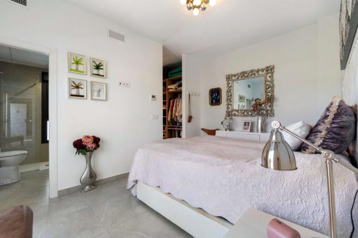 Image No.4-Villa de 2 chambres à vendre à Daya Nueva