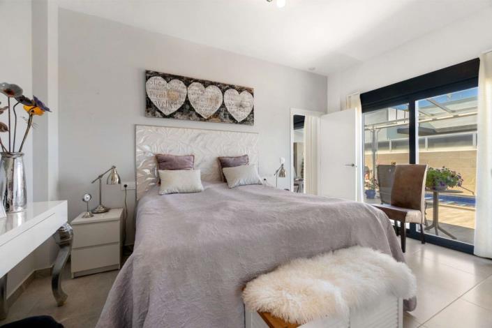 Image No.13-Villa de 2 chambres à vendre à Daya Nueva