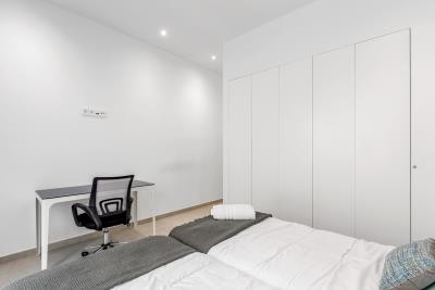 WEBSITE-25