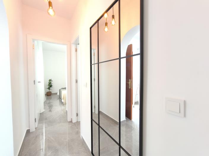 Image No.10-4 Bed Villa / Detached for sale