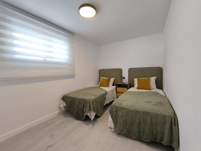 Image No.17-4 Bed Villa / Detached for sale