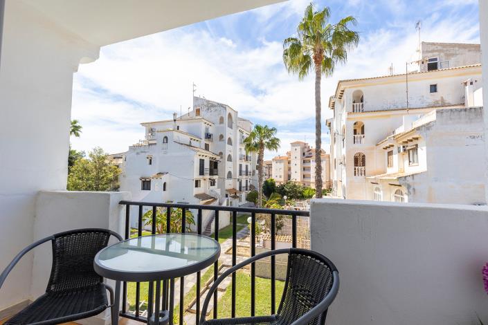 Image No.12-2 Bed Apartment for sale