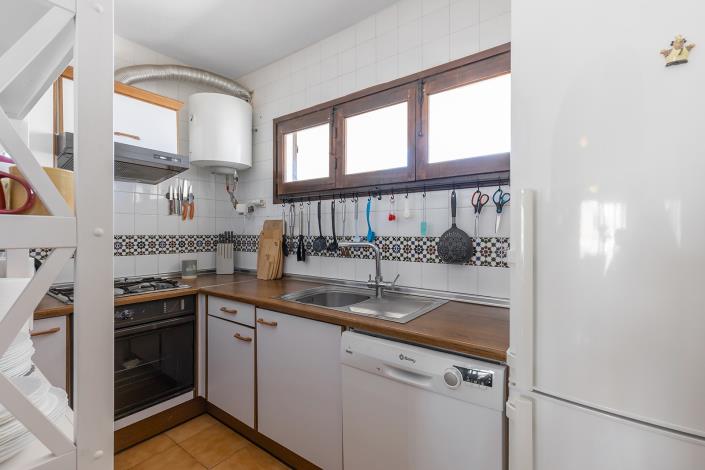 Image No.5-2 Bed Apartment for sale