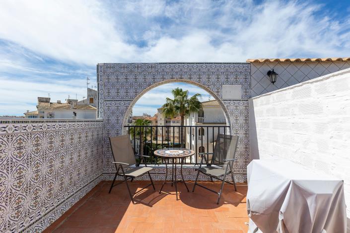 Image No.21-2 Bed Apartment for sale