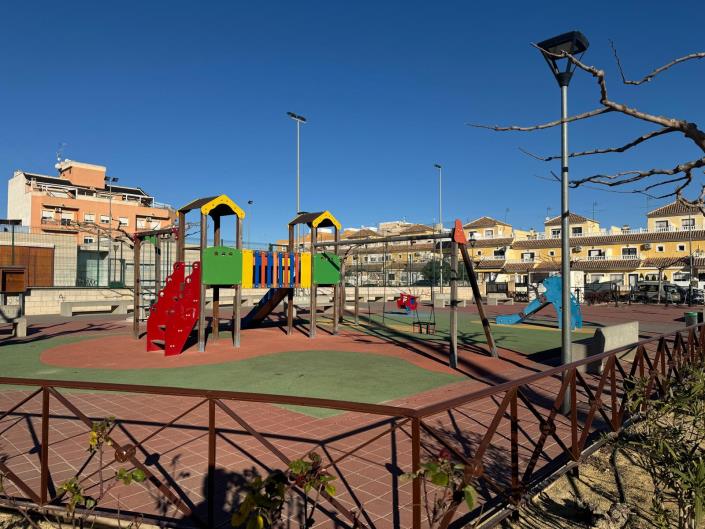 Image No.33-2 Bed Apartment for sale