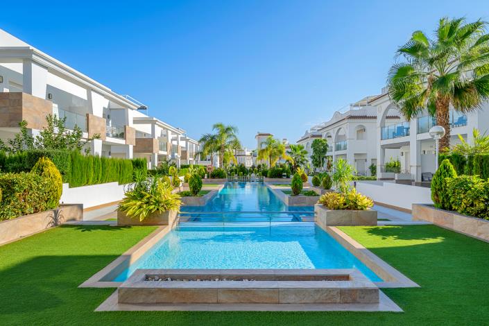 Image No.30-2 Bed Apartment for sale