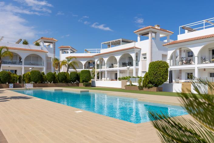 Image No.32-2 Bed Apartment for sale