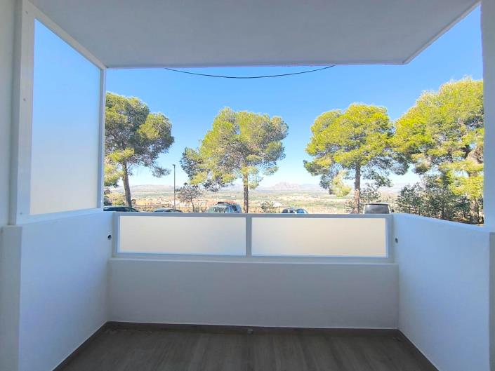 Image No.9-Studio for sale