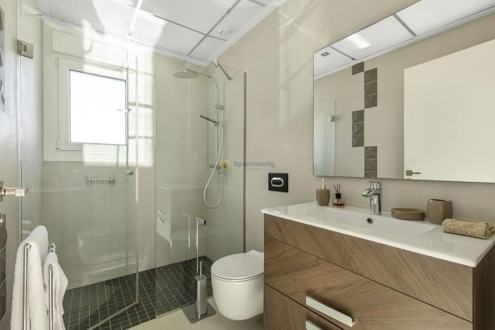 Image No.20-3 Bed Villa / Detached for sale