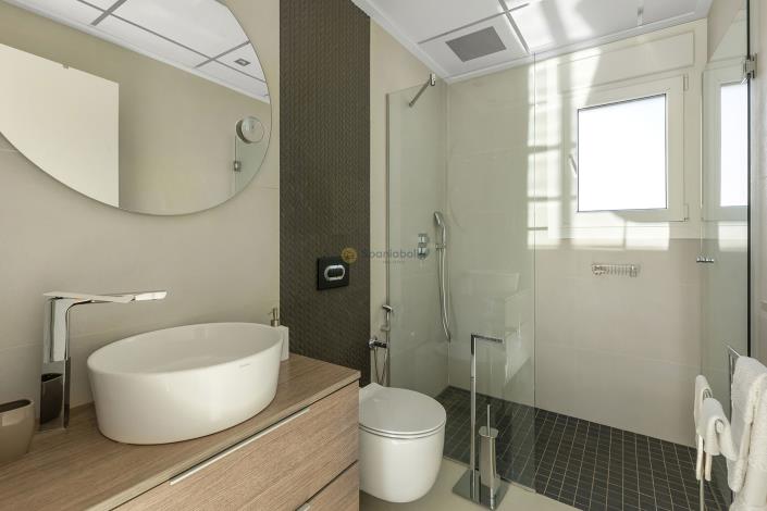 Image No.24-3 Bed Villa / Detached for sale