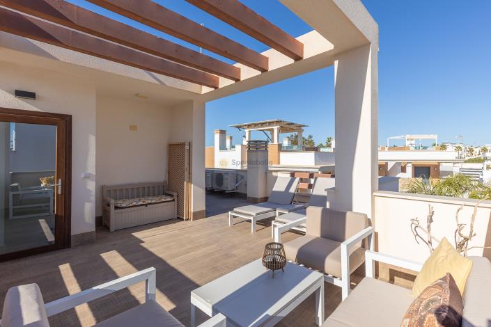 Image No.37-3 Bed Villa / Detached for sale