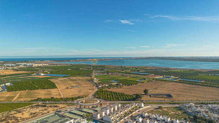 Image No.56-3 Bed Villa / Detached for sale