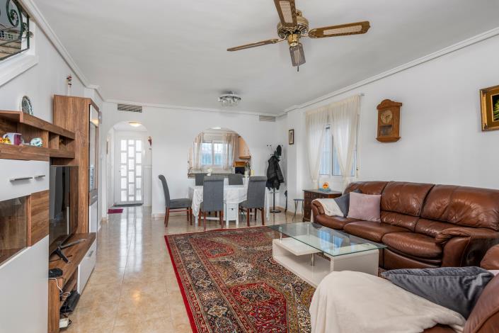 Image No.9-4 Bed Townhouse for sale