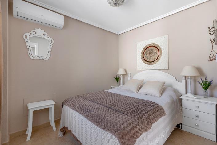 Image No.14-3 Bed Quad for sale