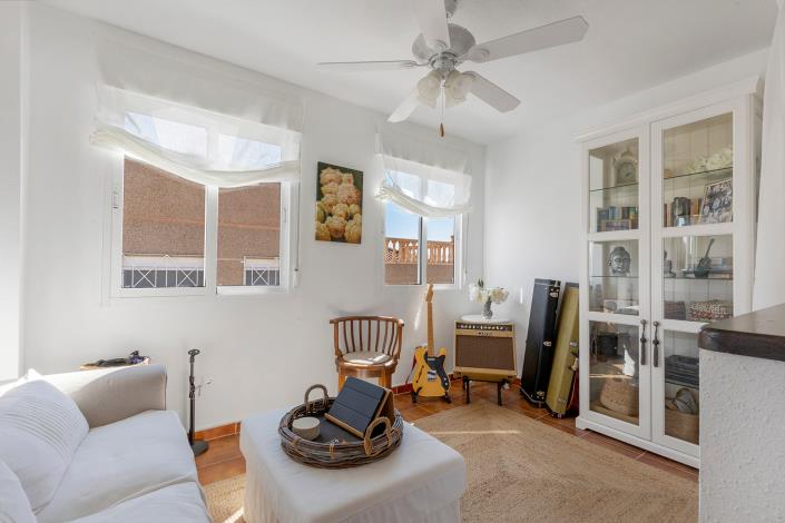 Image No.27-3 Bed Quad for sale