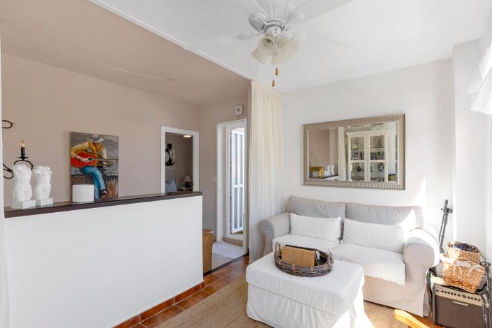 Image No.28-3 Bed Quad for sale