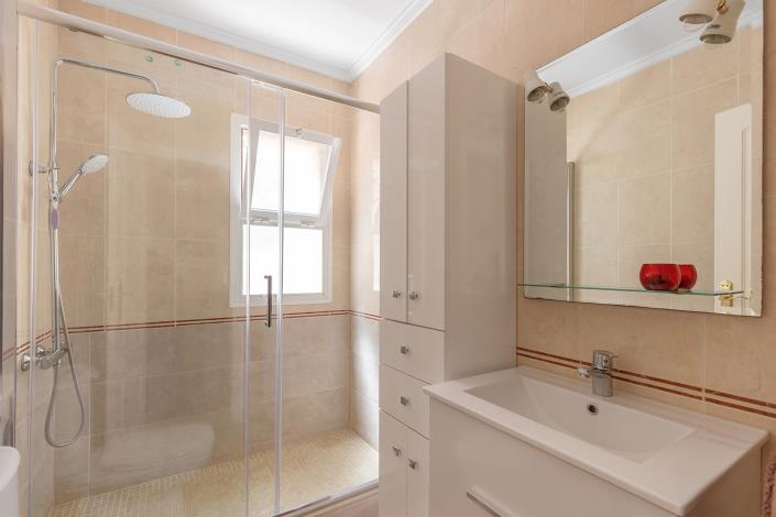Image No.18-4 Bed Quad for sale