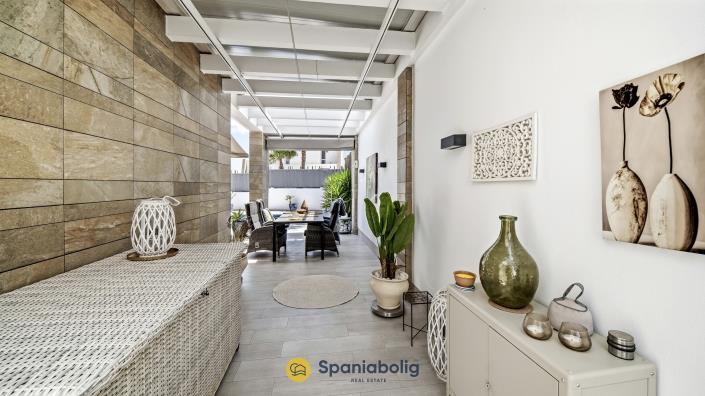 Image No.19-3 Bed Villa / Detached for sale