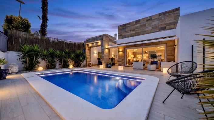 Image No.2-3 Bed Villa / Detached for sale