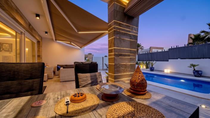 Image No.32-3 Bed Villa / Detached for sale